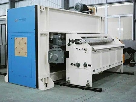 Máquina de perfuração de agulhas Velour para tapetes não tecidos